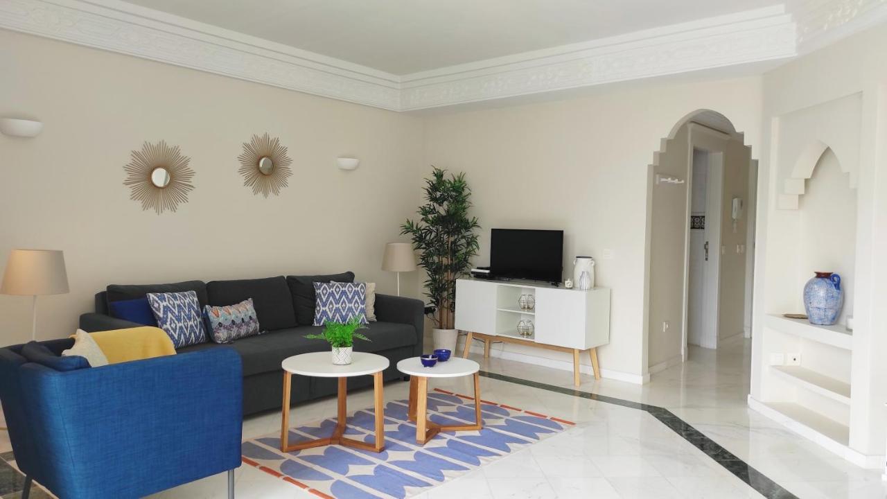 Luxury Apartment, Comfort And Relax, Views Of The Pool Appartement *